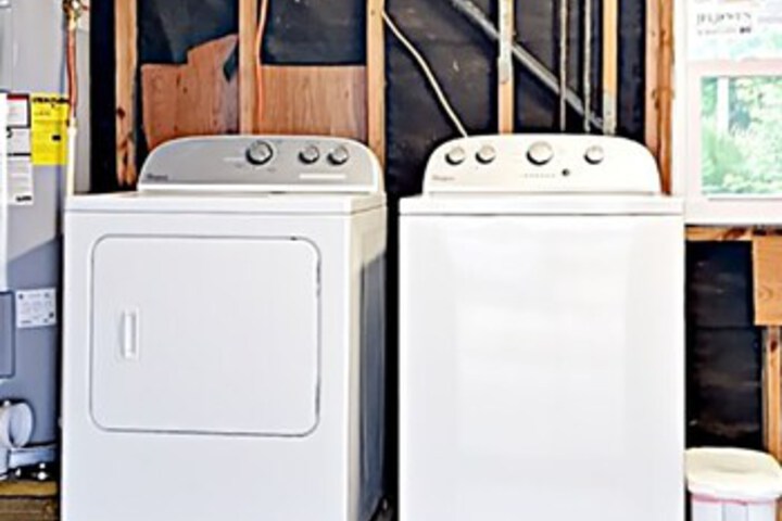 Laundry 12 of 36