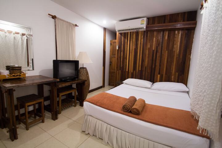 Room 18 of 63