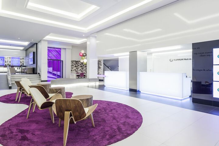 Hotel Lobby