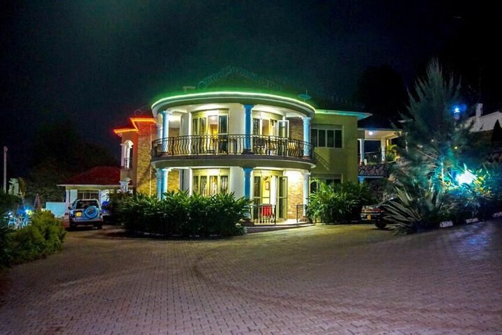 Hotel 73 of 76