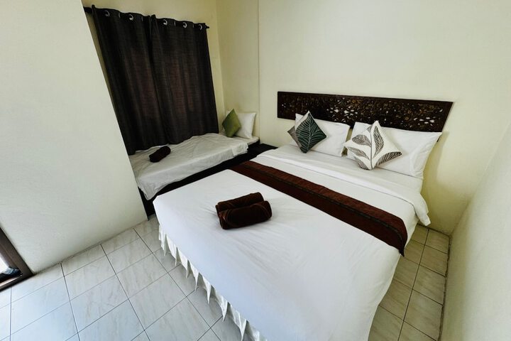 Room 15 of 24