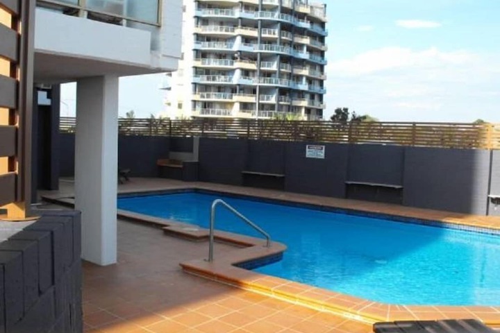 Pool 7 of 11