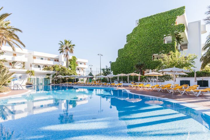 Pool Hotel