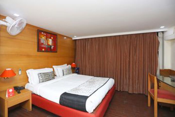 Room 8 of 21