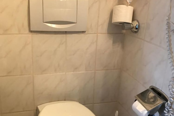 Room 14 of 30