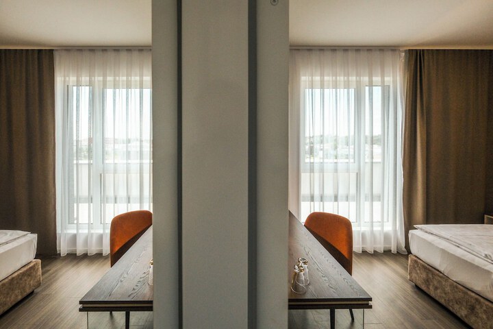 Room 45 of 88