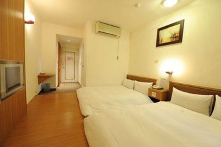 Room 20 of 42