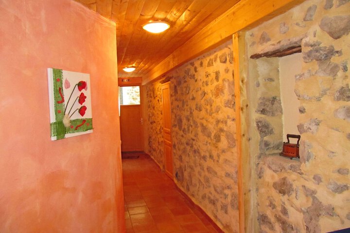 Ballroom/Hall 30 of 40