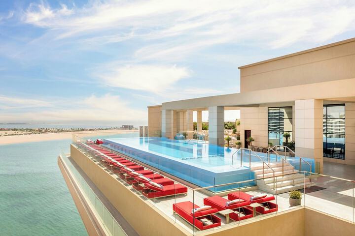 Agora Doha, Autograph Collection