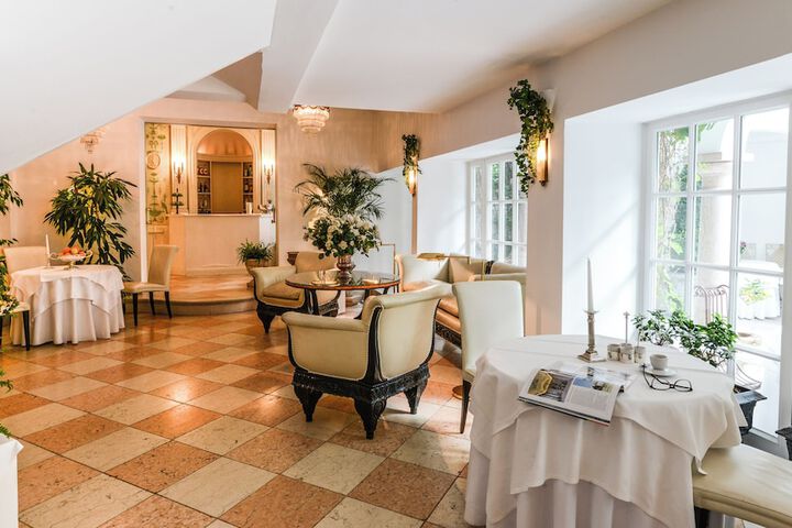 Lobby Entry