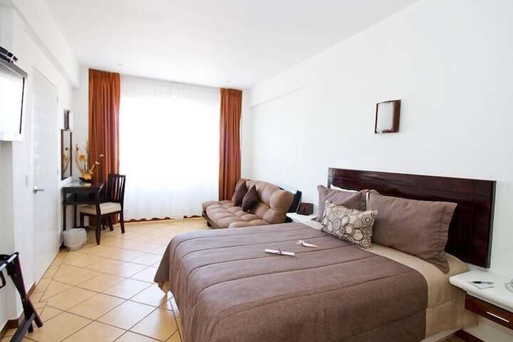 Room 4 of 60