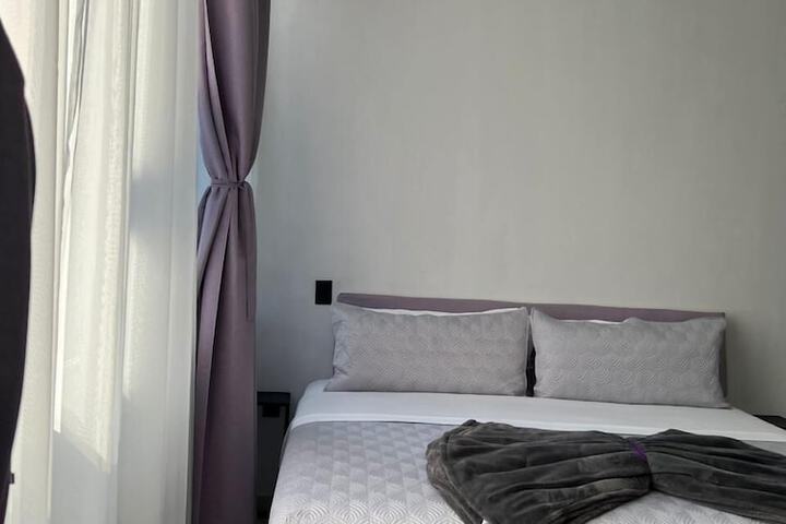 Room 39 of 165