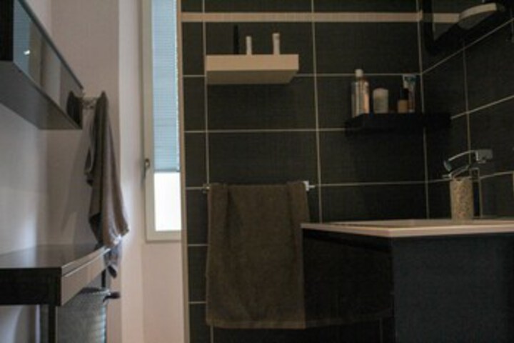 Room 4 of 25