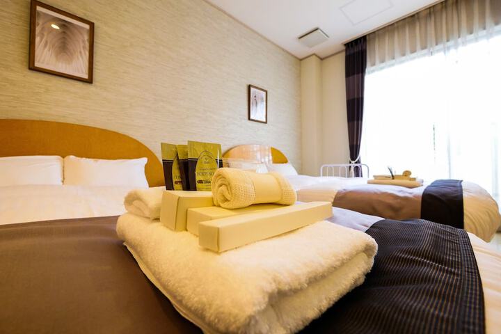 Room 26 of 27