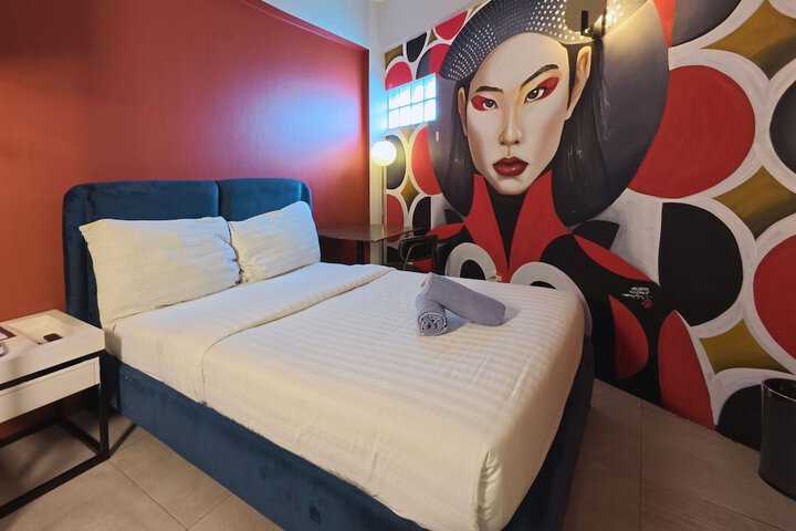 Room 12 of 69