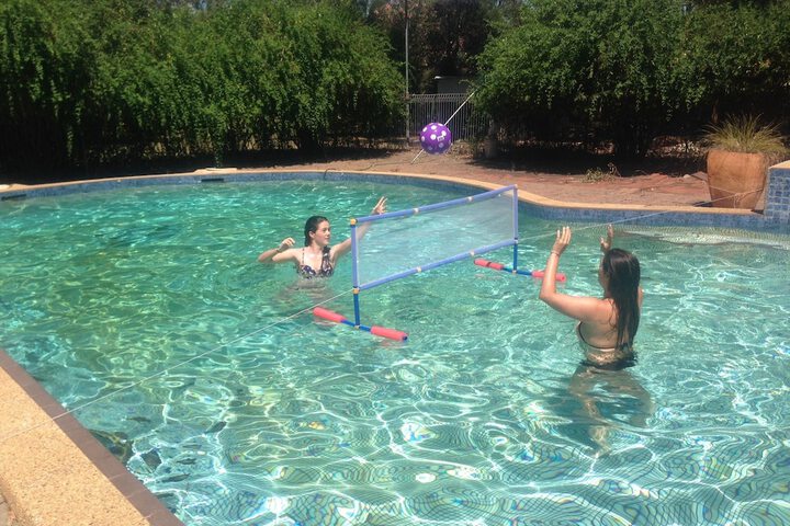 Hotel Pool