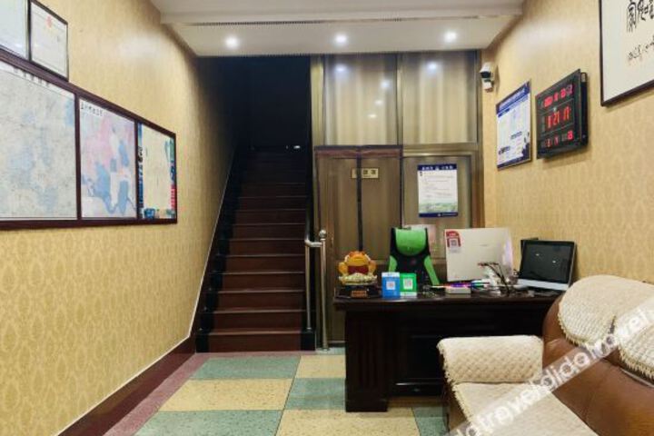 Hotel Interior 11 of 22