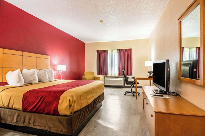 Room 12 of 31