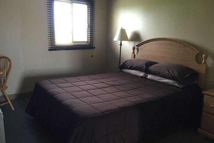 Room 9 of 15