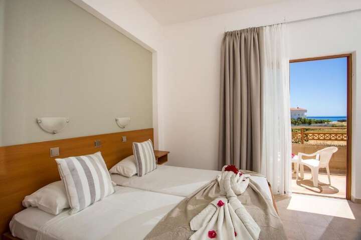 Room 2 of 19