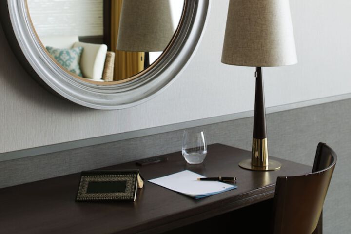 Room 21 of 100