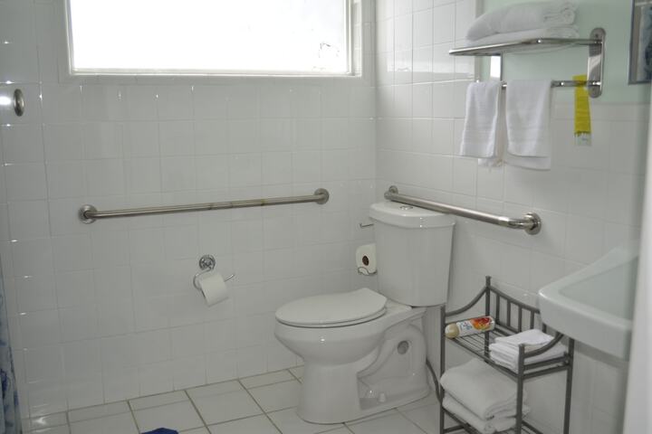 Room 35 of 50