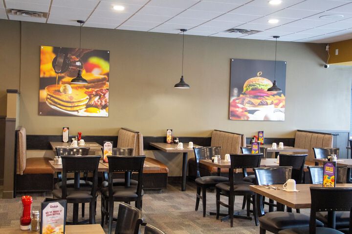 Dining Photos