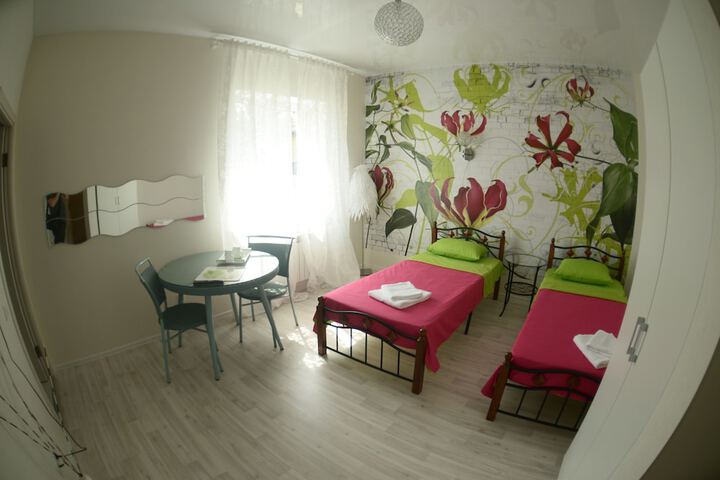Room 16 of 41