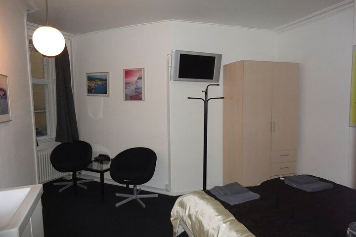 Photo 3