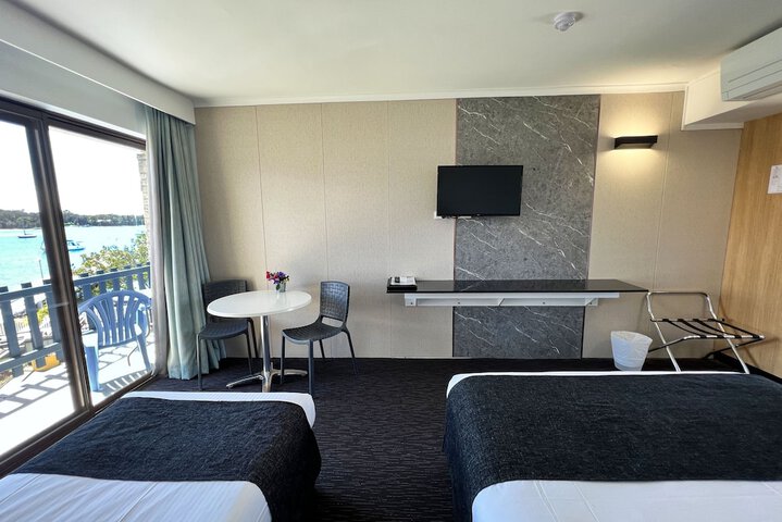 Room 19 of 43