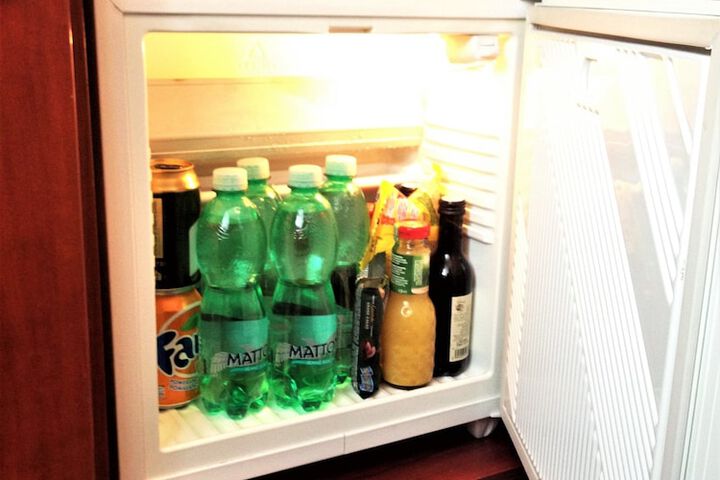 Minibar