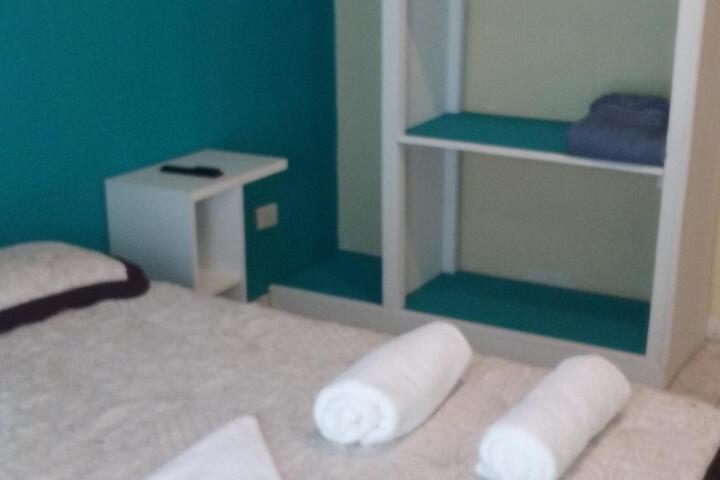Room 85 of 108