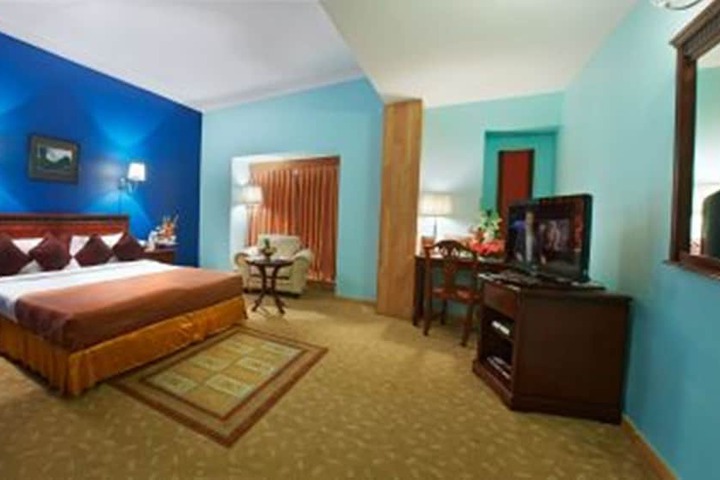 Room 5 of 52