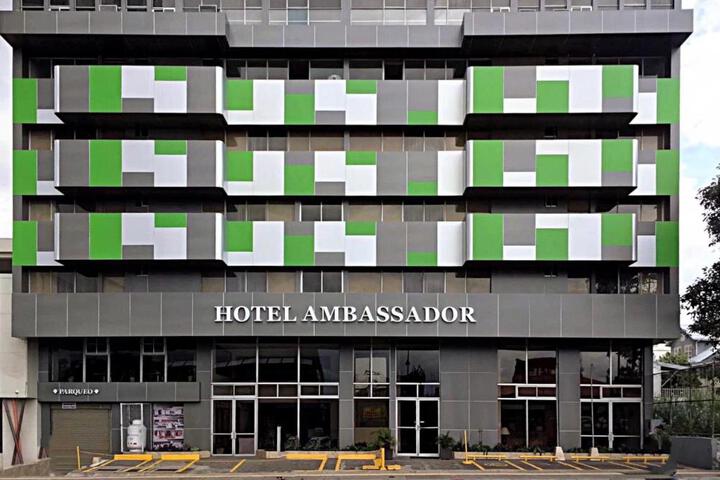 Hotel Ambassador