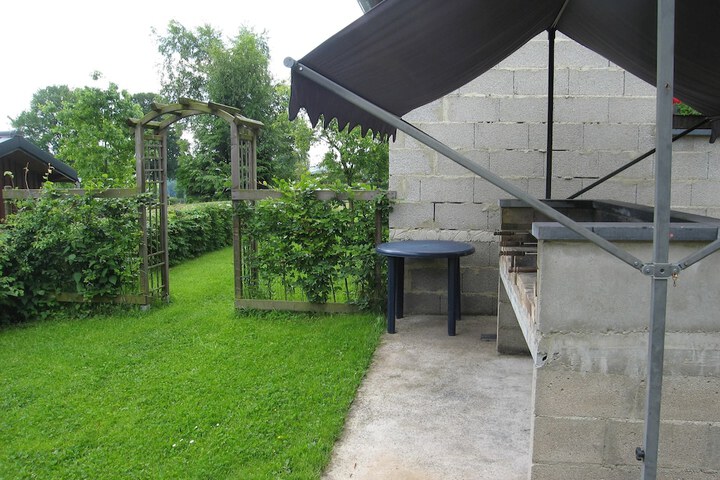 Hotel Exterior 14 of 25