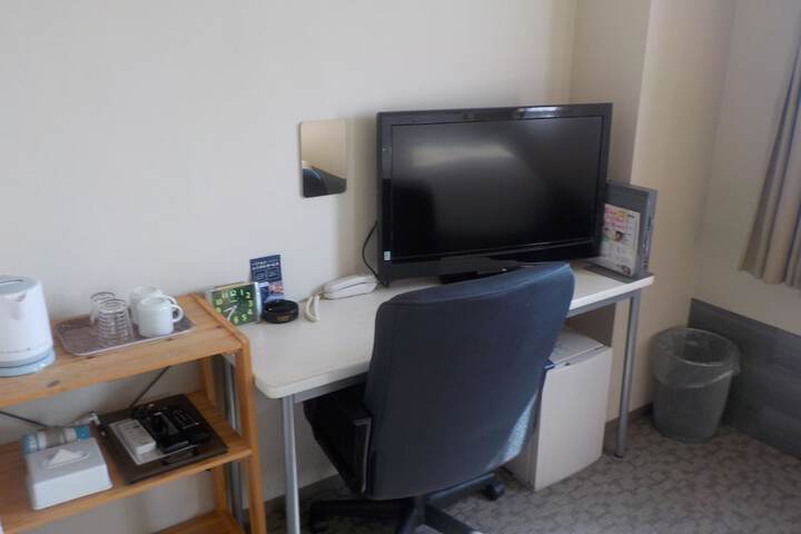 Room 16 of 51
