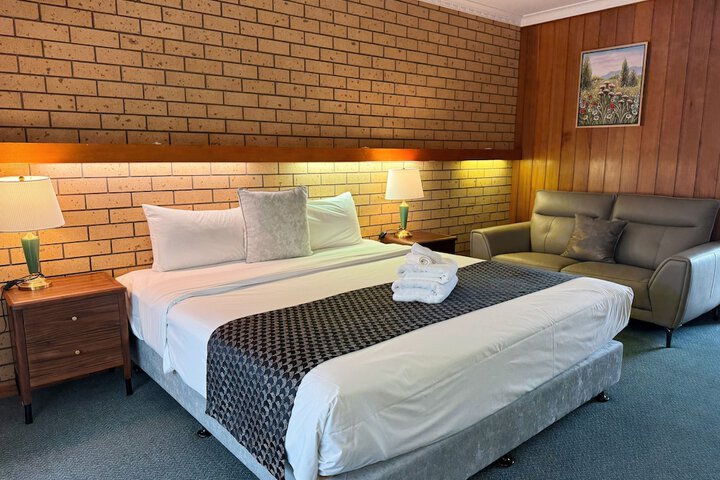 Room 9 of 78