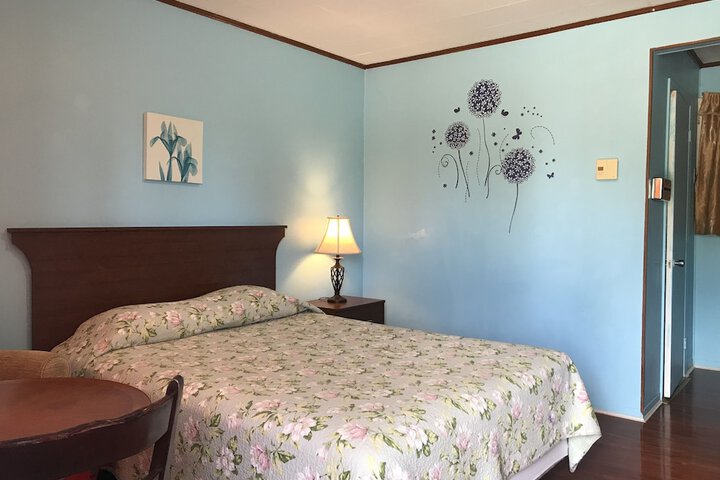 Room 7 of 35