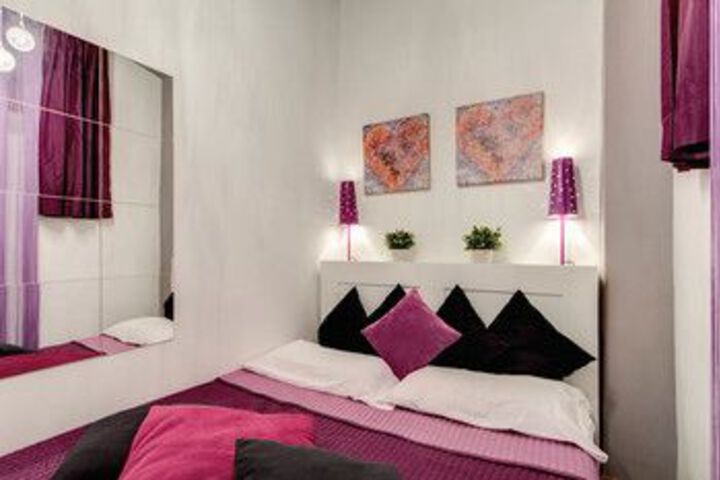Room 103 of 330