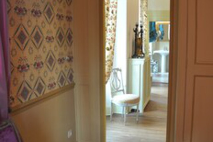 Room 37 of 53