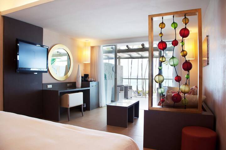 Room 21 of 161