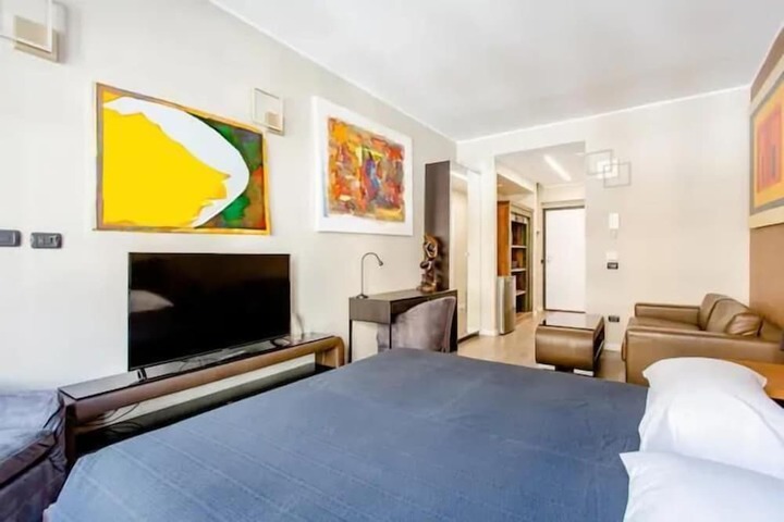Room 19 of 62
