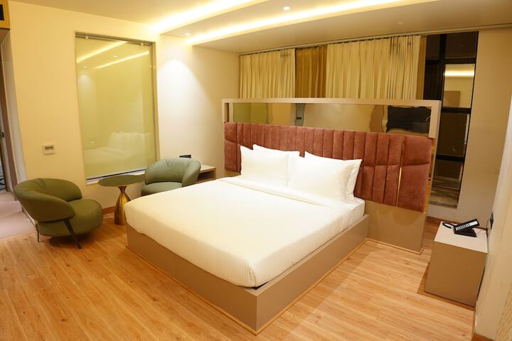 Hotel 53 of 56