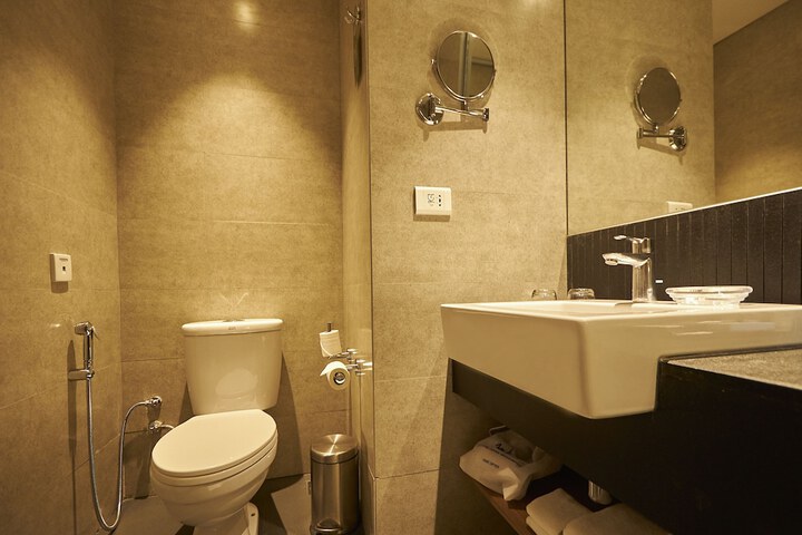 Room 20 of 50