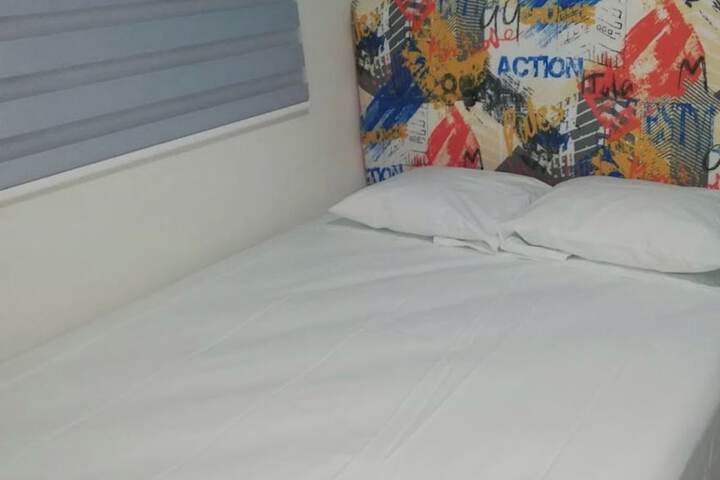 Room 11 of 24