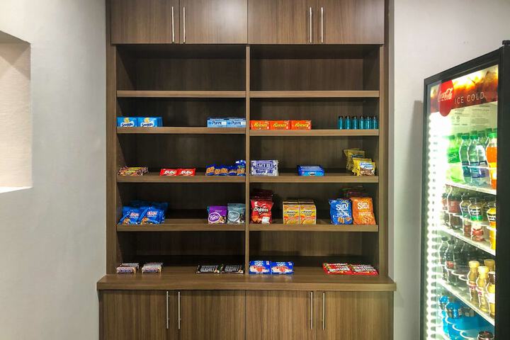 Snack bar