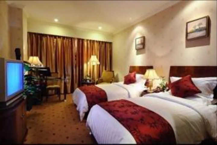 Room 3 of 4