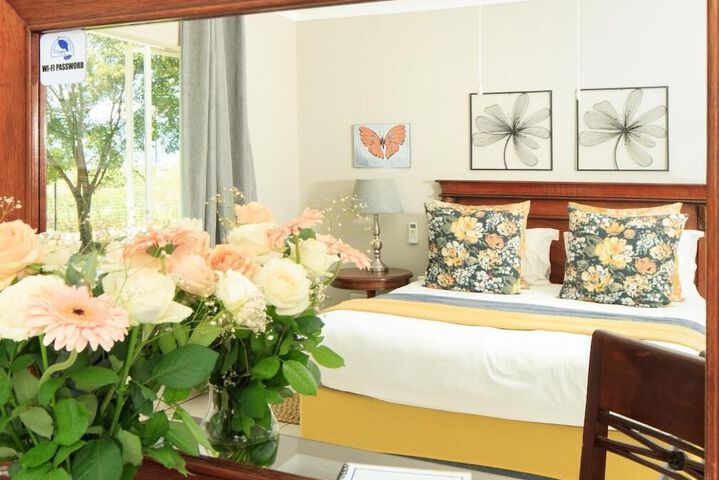 Room 2 of 29