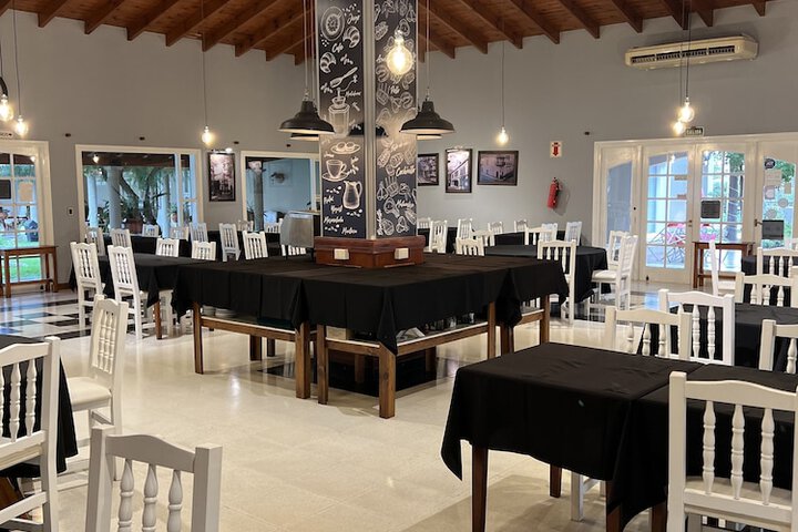 Dining 62 of 139