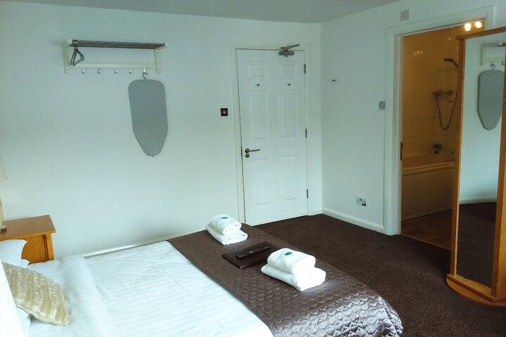 Room 9 of 61